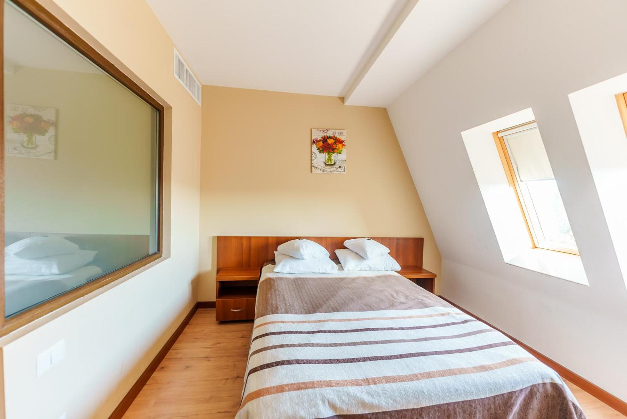 Hotel Crisana Arad Luaran gambar