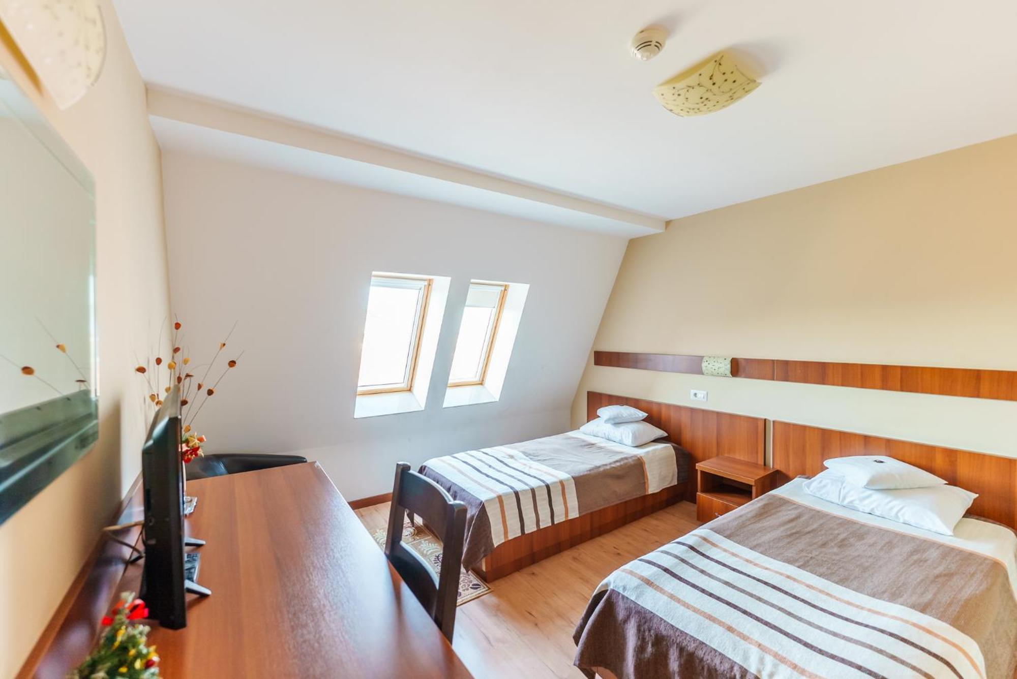 Hotel Crisana Arad Luaran gambar